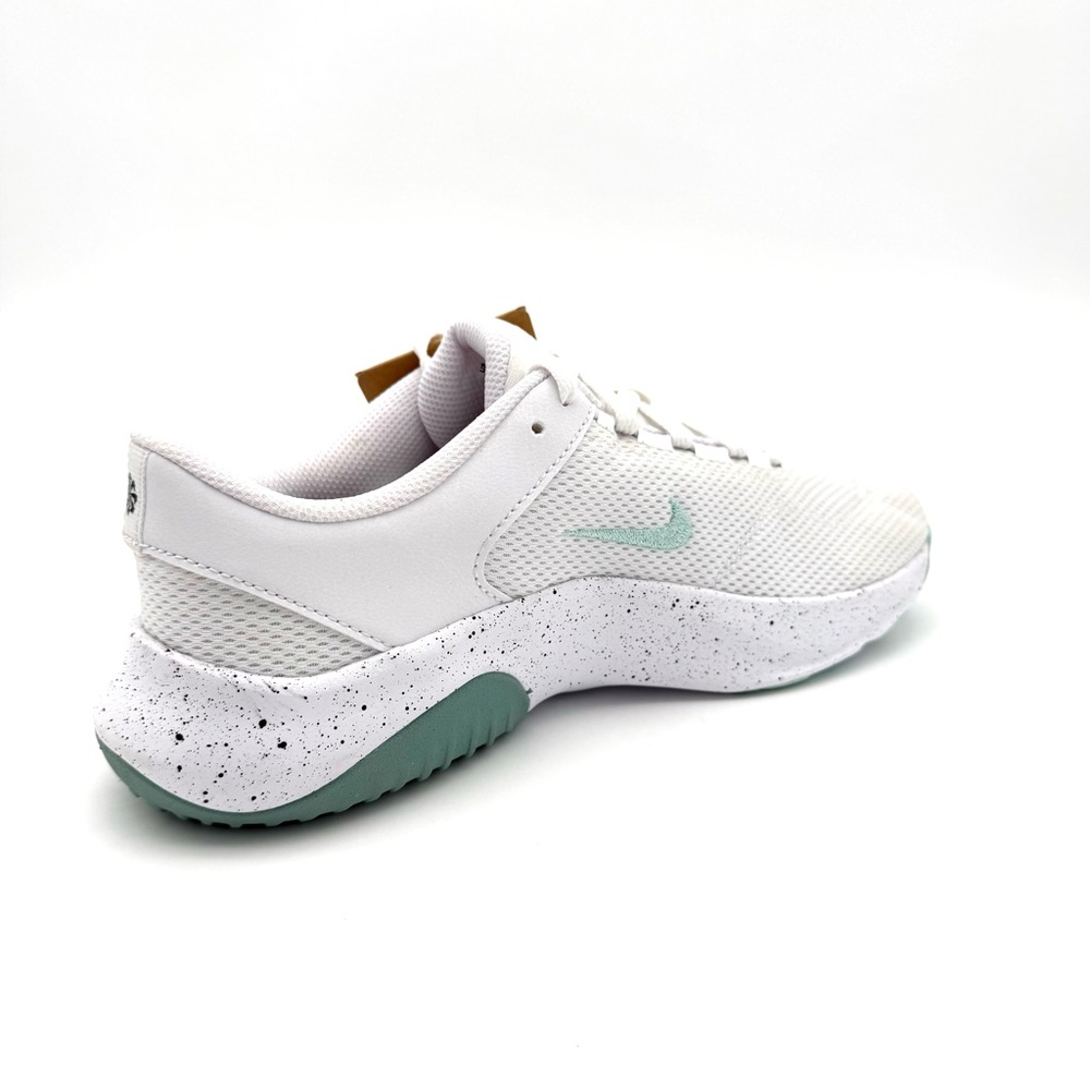 NWT NIB New Nike Women's Legend Essential 3 NN Running Walking Shoes Tennis 8.5 - Picture 6 of 9